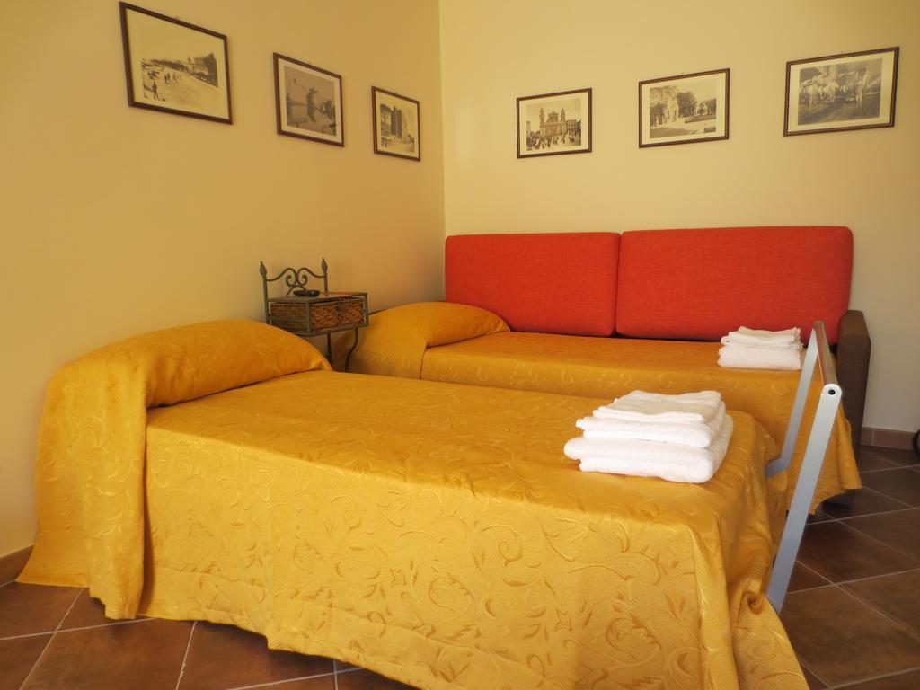 La Carretteria Guest House Mistretta Habitación foto